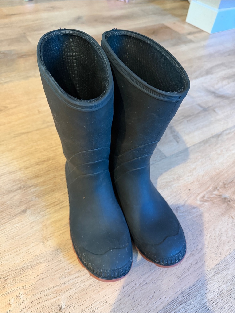 Wonder Nation Kids Black Rain Boots - Durable Waterproof Footwear